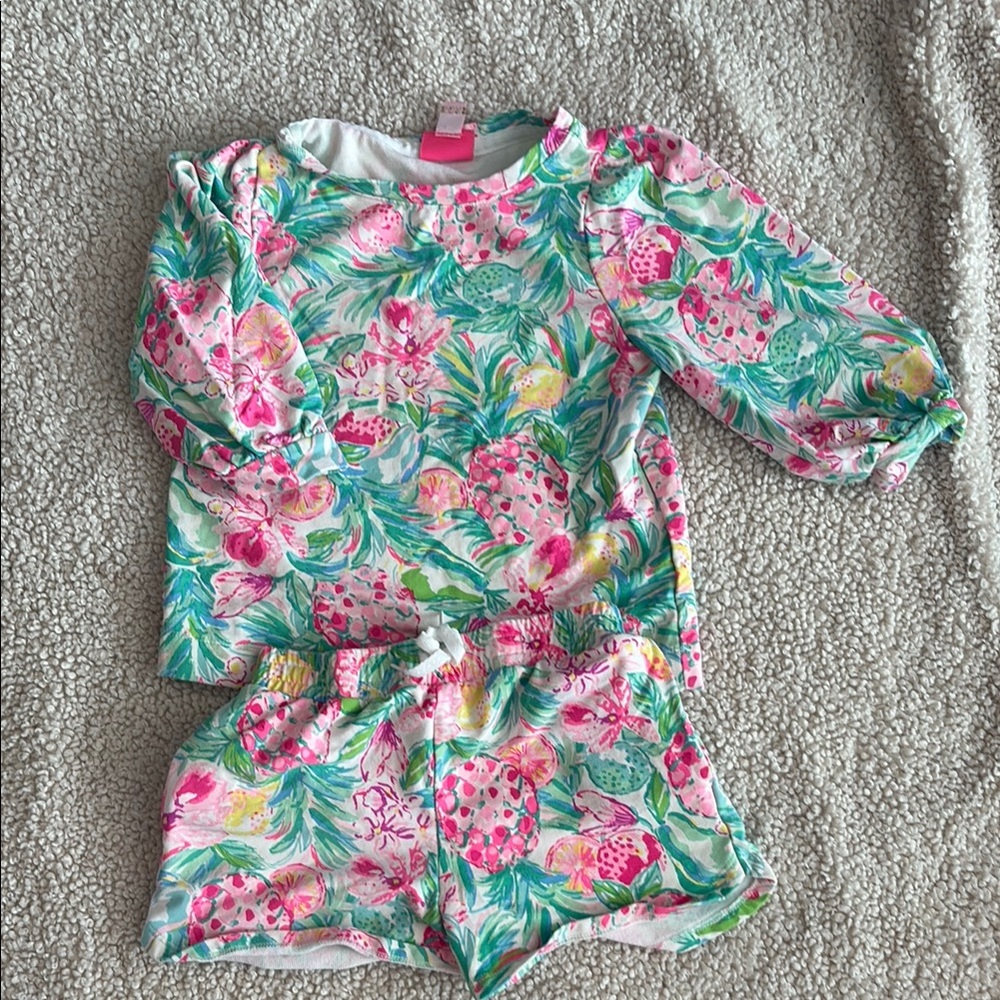Lilly Pulitzer size medium (8-10) Long Sleeve and Shorts Set.